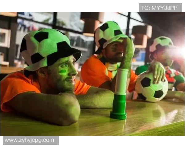 韩国酒吧里的足球明星究竟是谁引发了球迷们的热议与关注 韩国酒吧里的足球明星究竟是谁引发了球迷们的热议与关注