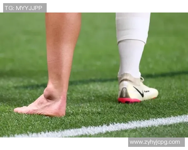 足球明星崴脚事件盘点及其对职业生涯的影响分析